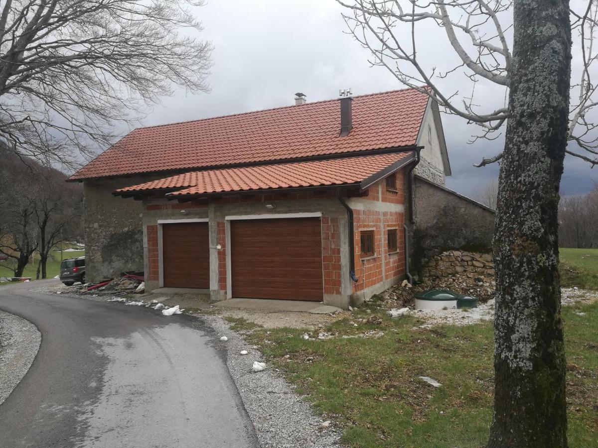 Apartma Burjuca Apartment Ajdovscina Luaran gambar